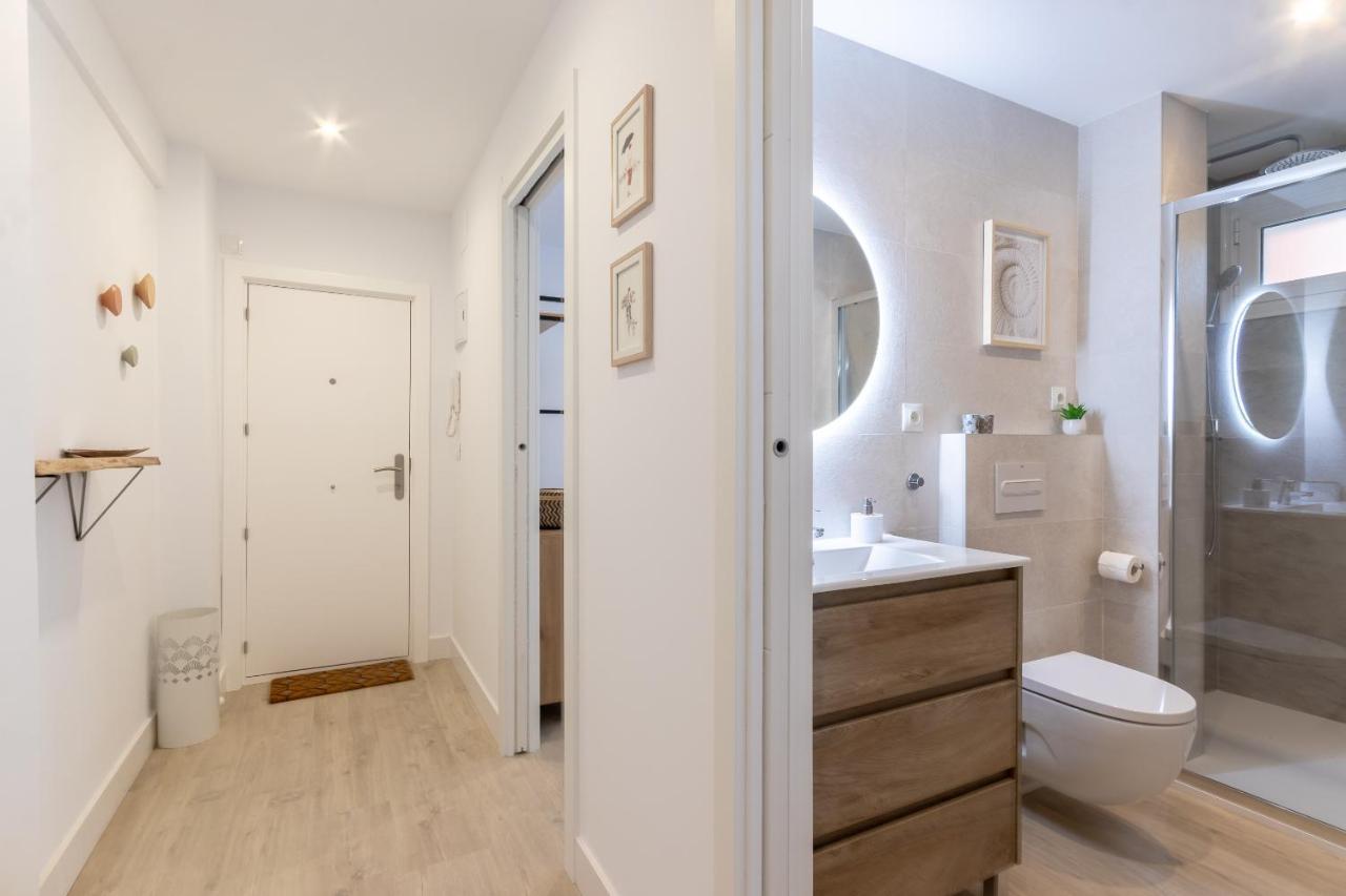 Precioso Y Recien Reformado Junto Al Metro Apartment Bilbao Luaran gambar