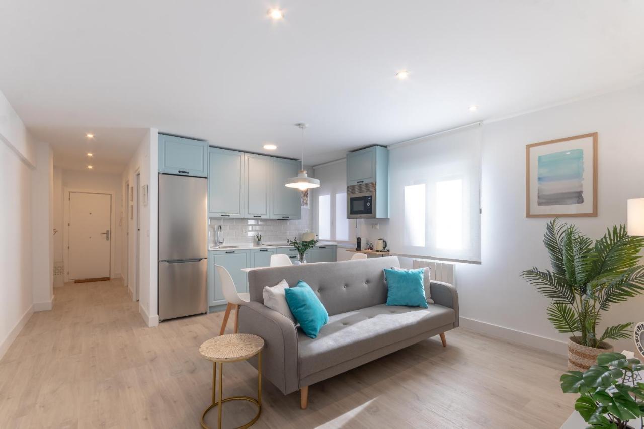 Precioso Y Recien Reformado Junto Al Metro Apartment Bilbao Luaran gambar