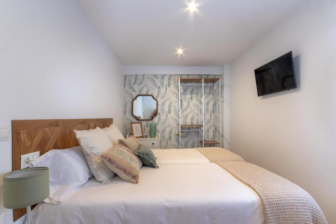 Precioso Y Recien Reformado Junto Al Metro Apartment Bilbao Luaran gambar