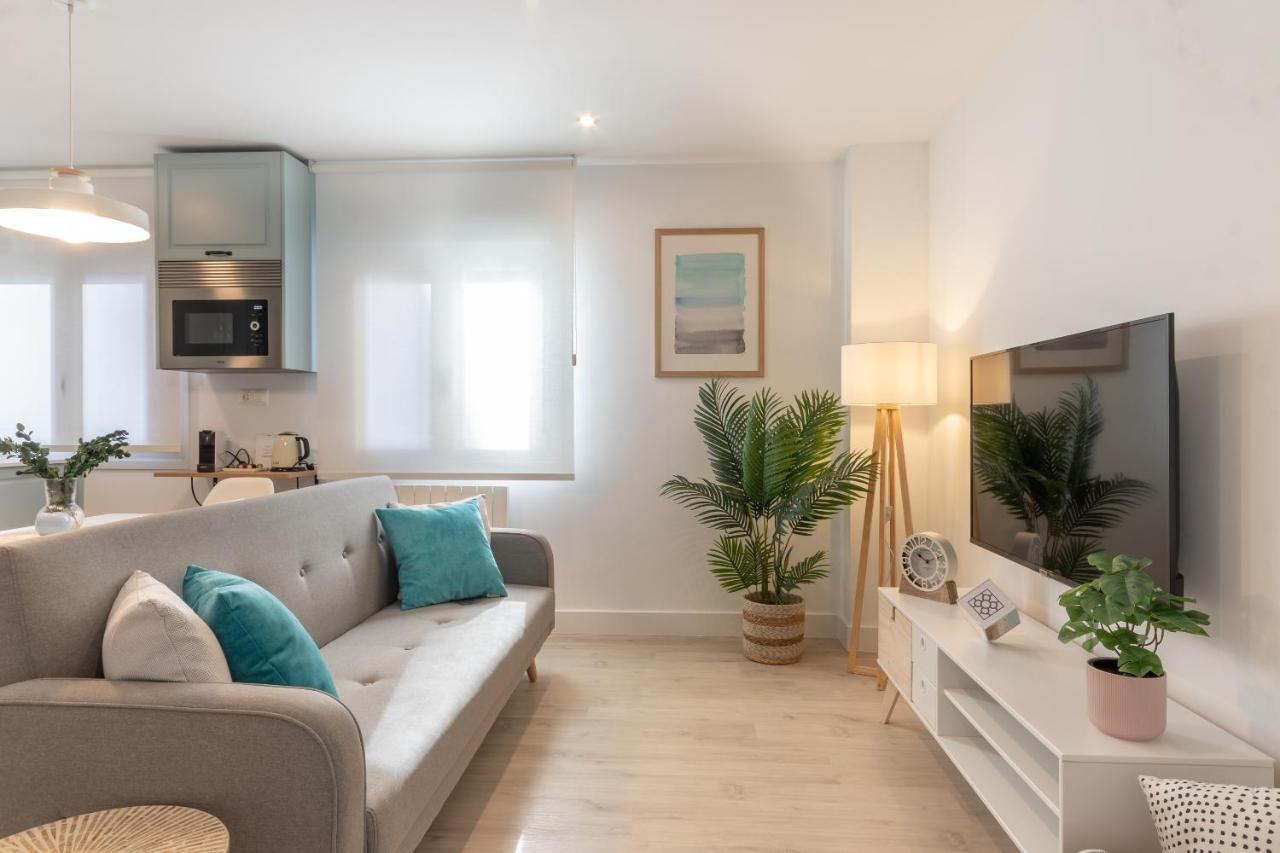 Precioso Y Recien Reformado Junto Al Metro Apartment Bilbao Luaran gambar